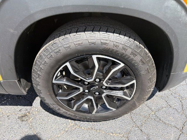 Used 2025 Chevrolet TrailBlazer ACTIV w/ Convenience Package FWD image 14
