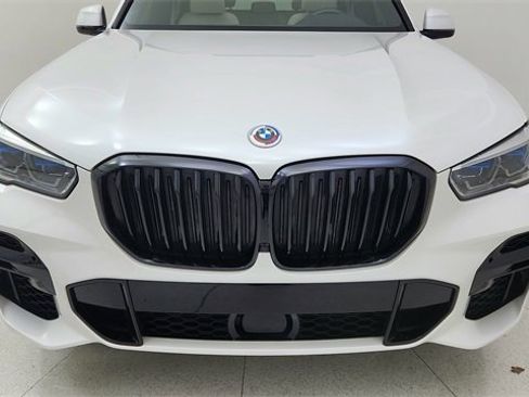 Used 2023 BMW X5 M50i w/ Executive Package image 8