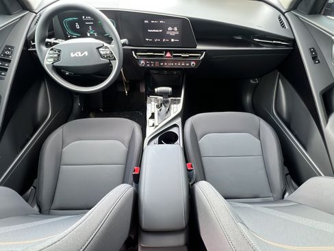 New 2026 Kia Niro LX FWD image 12