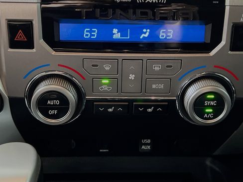 Used 2018 Toyota Tundra Limited w/ Limited Premium Package image 26