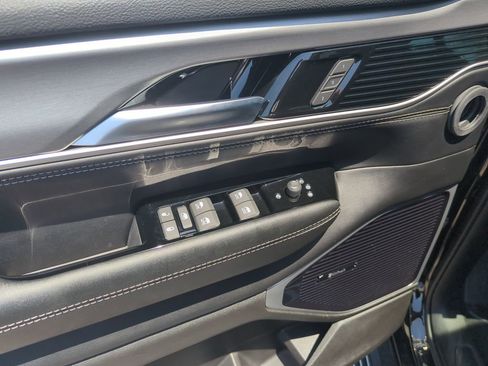 New 2026 Jeep Grand Wagoneer Limited AWD/4WD image 19