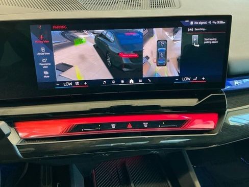 Used 2026 BMW 540i xDrive image 39