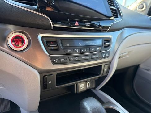 Used 2019 Honda Pilot EX image 14