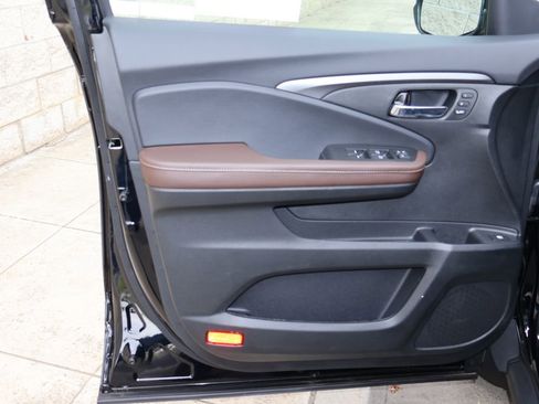 New 2025 Honda Ridgeline RTL image 28