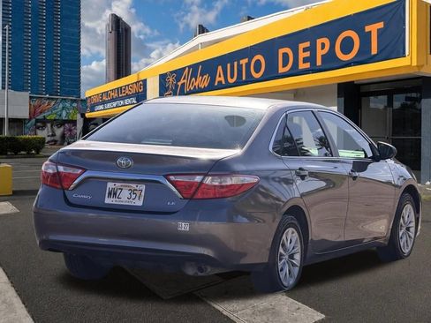 Used 2016 Toyota Camry LE FWD image 5