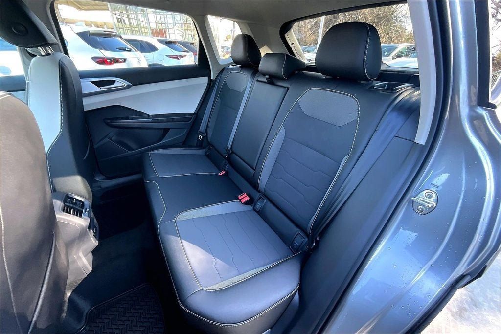 New 2026 Volkswagen Taos SE AWD/4WD image 19