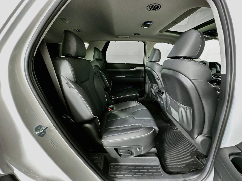 Certified 2025 Hyundai Palisade XRT FWD image 28