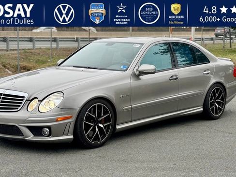 Used 2009 Mercedes-Benz E 63 AMG Sedan image 3
