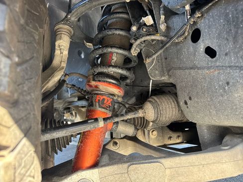 Used 2019 Ford F150 Raptor w/ Equipment Group 802A Luxury image 16