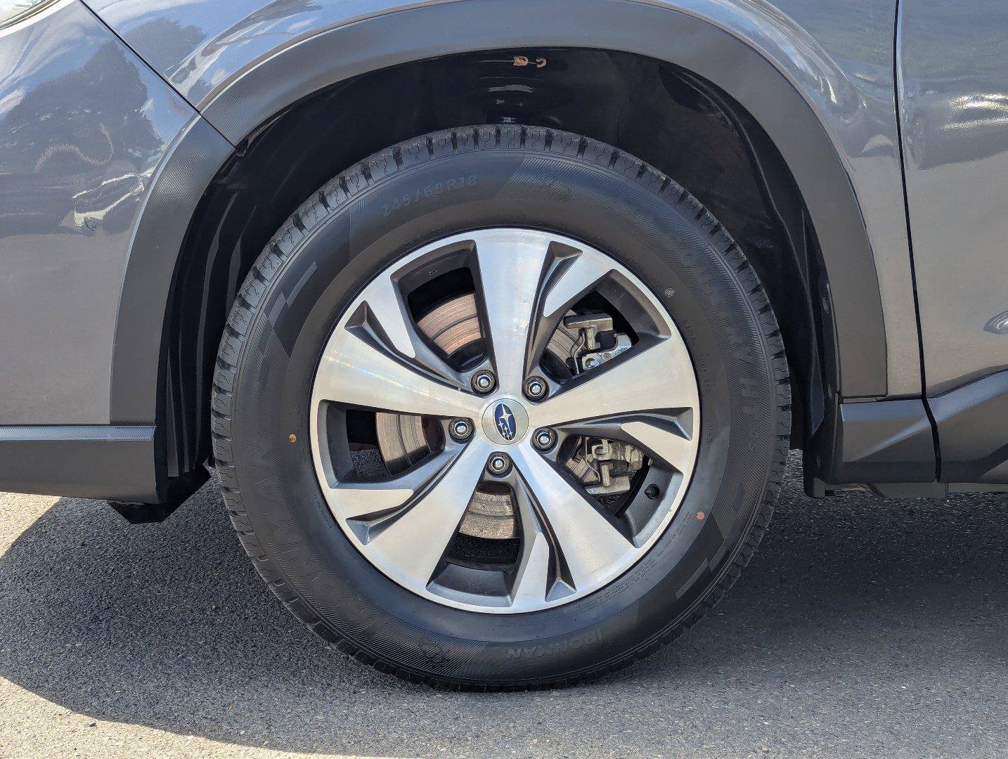 Used 2019 Subaru Ascent Premium AWD/4WD image 41