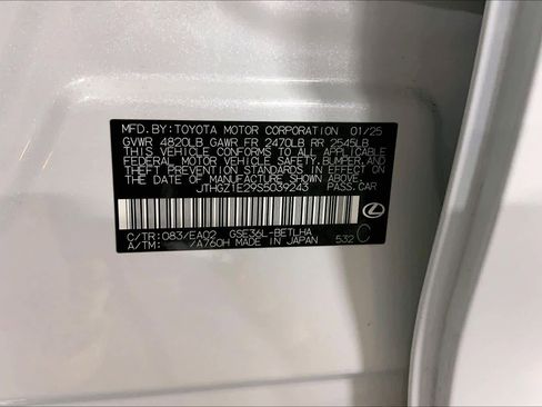 Used 2025 Lexus IS 350 F Sport w/ Navigation Package image 37