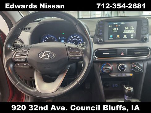 Used 2020 Hyundai Kona SEL image 18