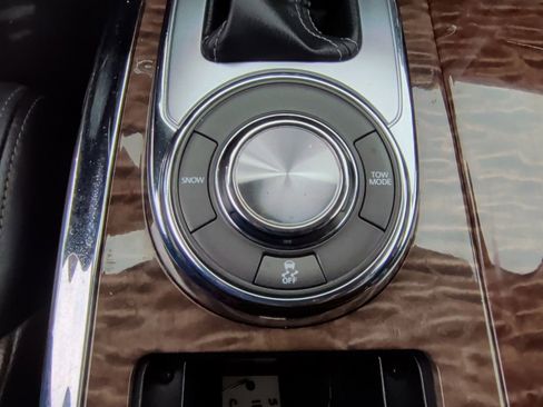 Used 2019 Nissan Armada SL w/ Premium Package RWD image 30