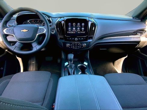 Used 2023 Chevrolet Traverse LT AWD/4WD image 7