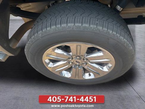 Used 2020 Ford F150 Lariat w/ Equipment Group 502A Luxury AWD/4WD image 9