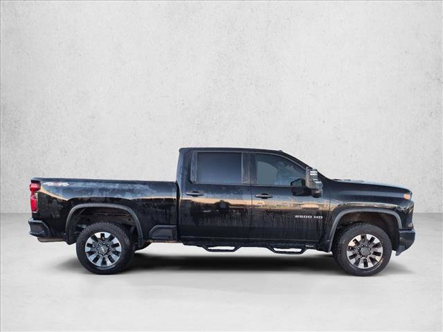 Used 2024 Chevrolet Silverado 2500 Custom w/ Custom Convenience Package AWD/4WD image 4
