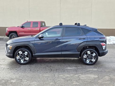 Used 2024 Hyundai Kona SEL image 2