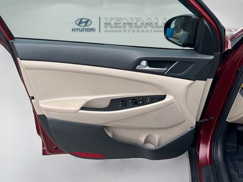 Used 2017 Hyundai Tucson SE FWD image 17