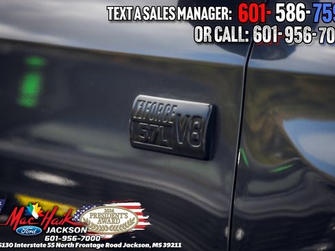 Used 2017 Toyota Tundra SR5 w/ SR5 Upgrade Package image 7