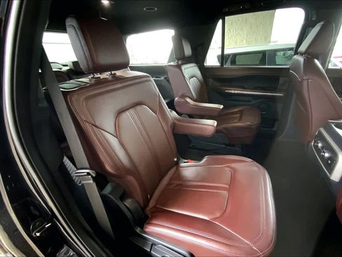 Certified 2023 Ford Expedition Limited image 20