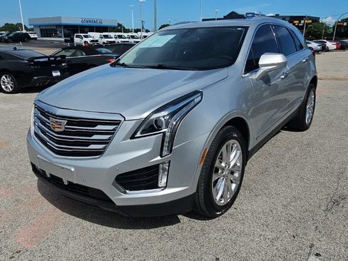 Used 2019 Cadillac XT5 Luxury FWD image 3