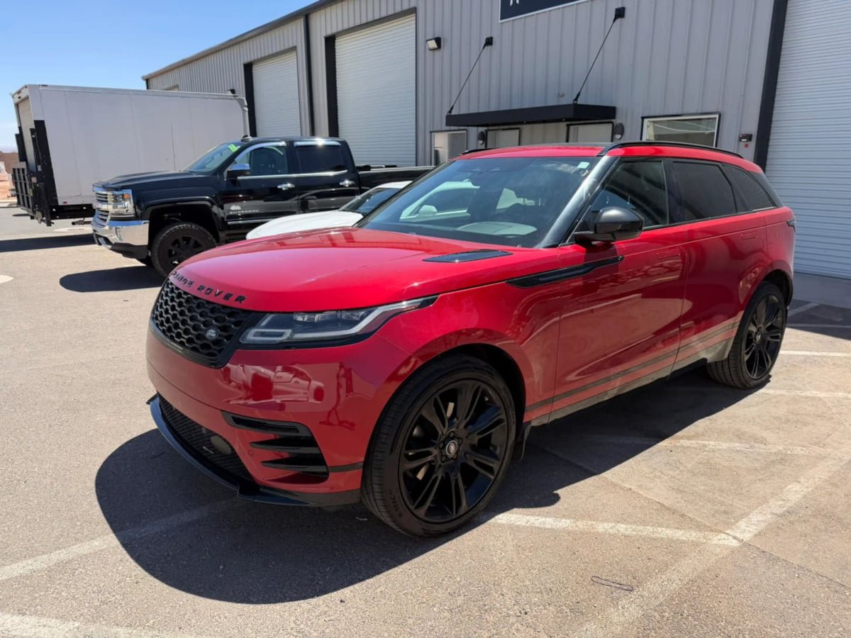 Used 2023 Land Rover Range Rover Velar R-Dynamic S AWD/4WD image 3