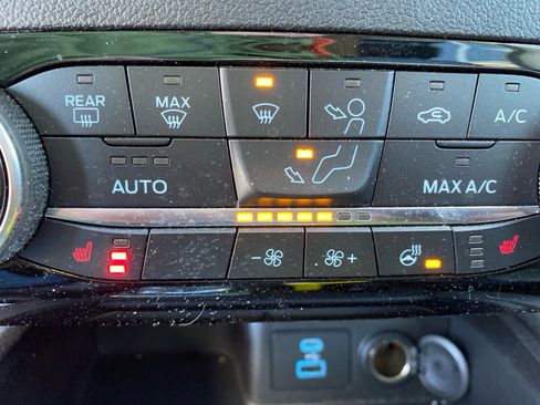 Used 2022 Ford Escape SEL AWD/4WD image 17
