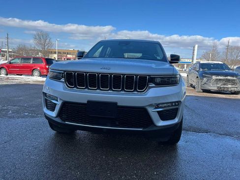 Certified 2023 Jeep Grand Cherokee Limited image 6