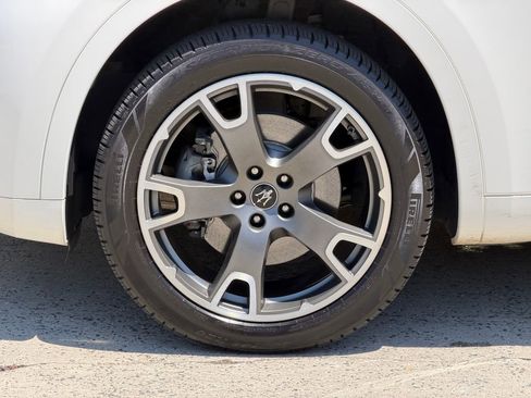 Used 2022 Maserati Levante GT AWD/4WD image 11