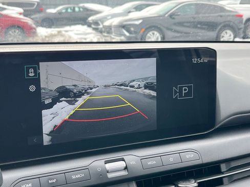 Used 2025 Kia K4 FWD image 23