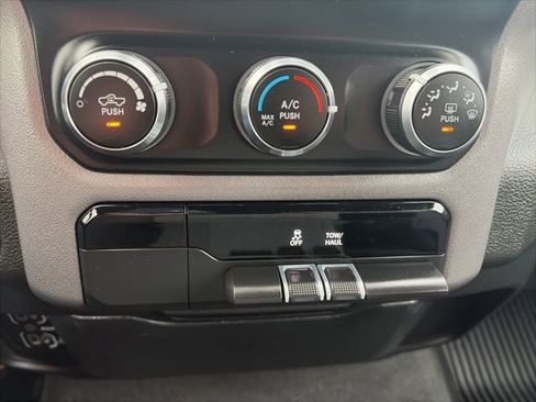 Used 2022 RAM 1500 Big Horn image 22