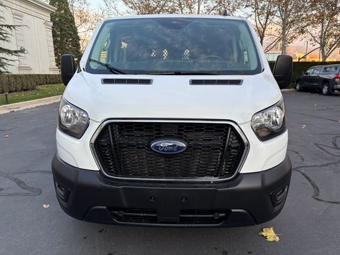 Used 2024 Ford Transit 250 Low Roof w/ Exterior Upgrade Package image 4