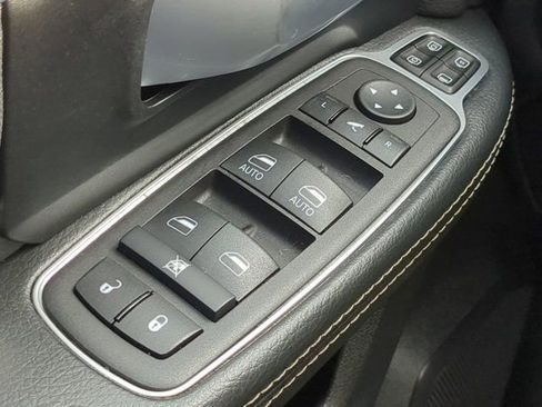 Used 2024 RAM 2500 Big Horn w/ Night Edition image 23