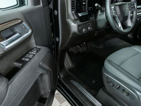 Used 2026 Chevrolet Silverado 1500 RST AWD/4WD image 7