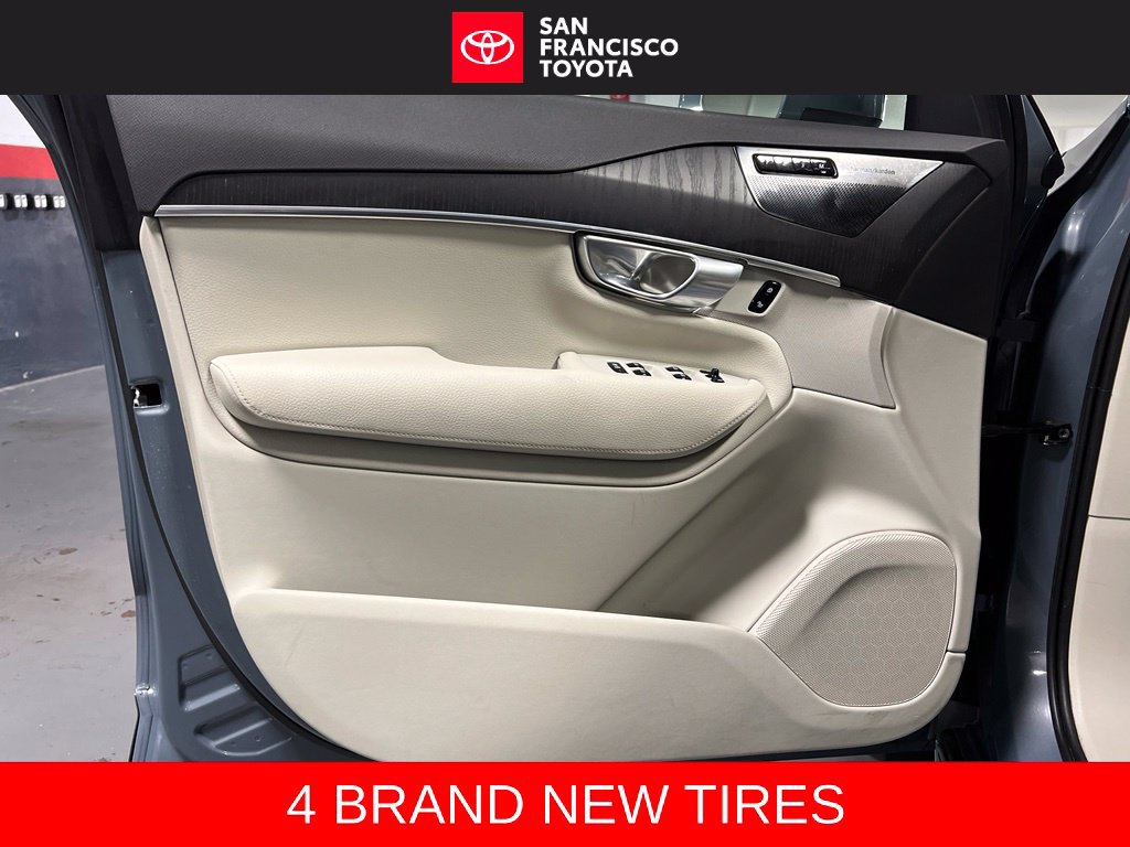 Used 2020 Volvo XC90 T6 Momentum w/ Protection Package Premier AWD/4WD image 39