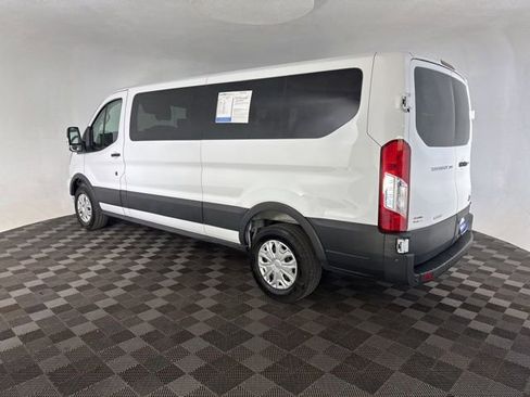Used 2025 Ford Transit 350 XLT RWD image 9