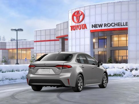 New 2026 Toyota Corolla LE image 9