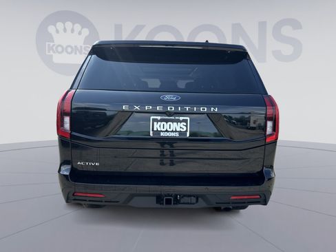 Used 2025 Ford Expedition Active AWD/4WD image 10