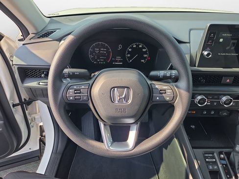 Used 2026 Honda CR-V LX image 10