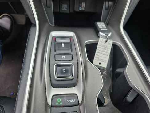 Used 2018 Honda Accord EX-L image 18