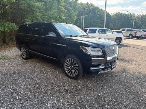 Used 2020 Lincoln Navigator L Reserve w/ Luxury Package AWD/4WD image 4