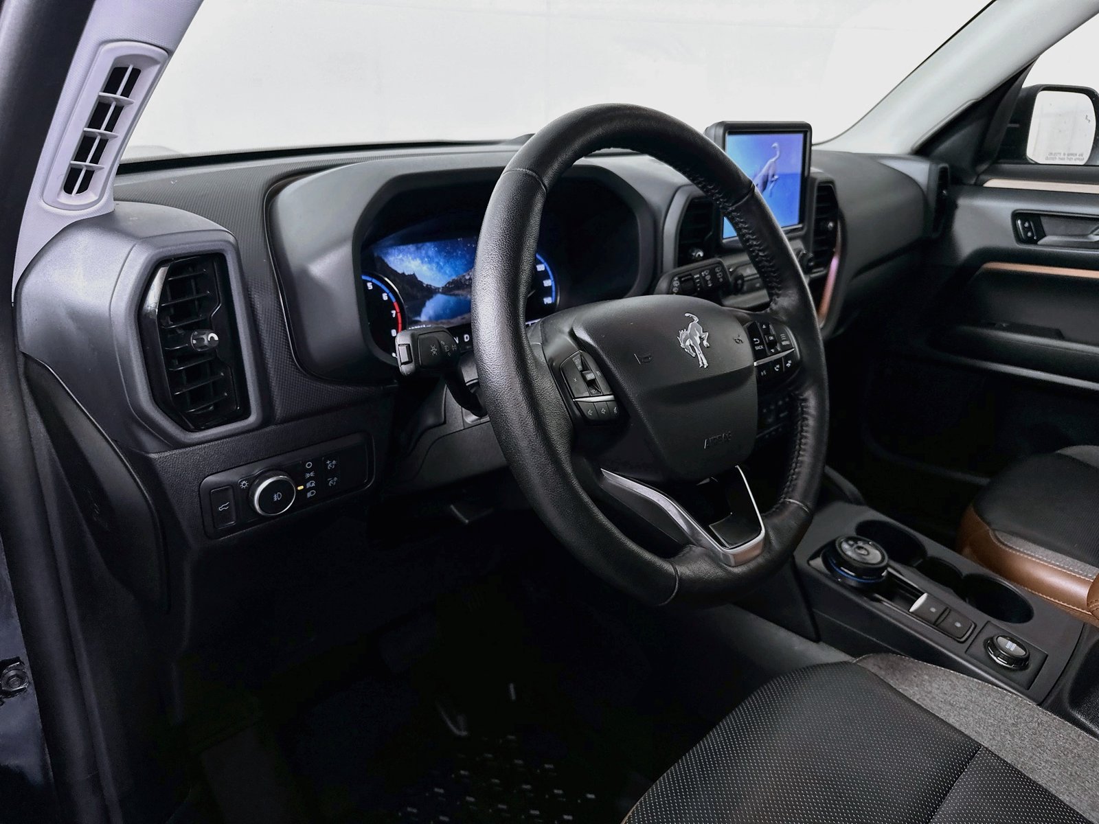 Used 2021 Ford Bronco Sport Outer Banks AWD/4WD image 9