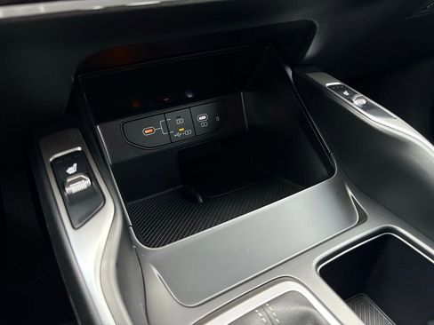 New 2026 Kia Sorento S w/ S Panoramic Sunroof Package image 19