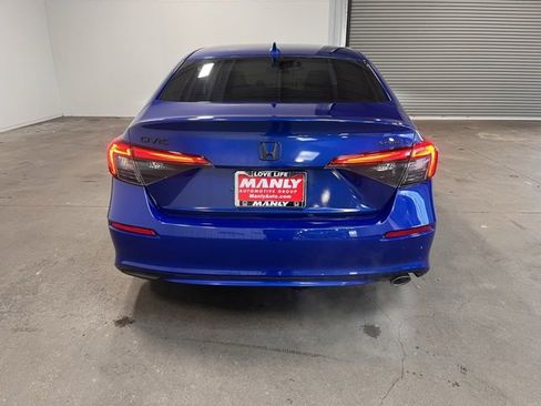 Used 2022 Honda Civic Sport image 4