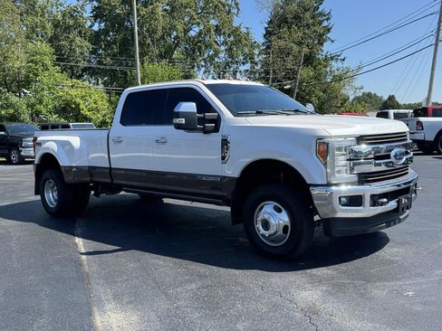 Used 2017 Ford F350 King Ranch w/ King Ranch Ultimate Package AWD/4WD image 8