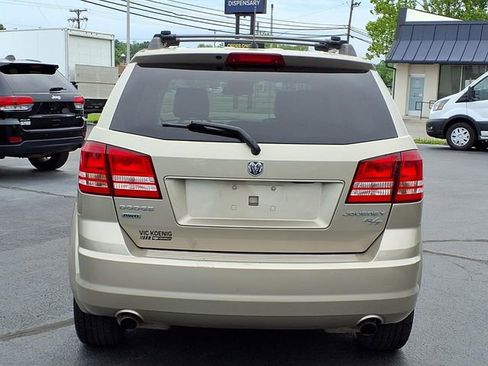 Used 2009 Dodge Journey R/T w/ Convenience Group II AWD/4WD image 20