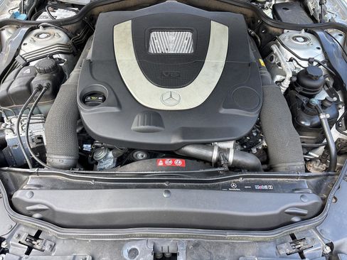 Used 2009 Mercedes-Benz SL 550 image 8