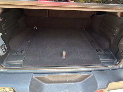 Used 2025 Jeep Wrangler Willys AWD/4WD image 13