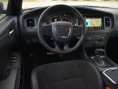 Used 2023 Dodge Charger Scat Pack w/ Plus Group RWD image 17
