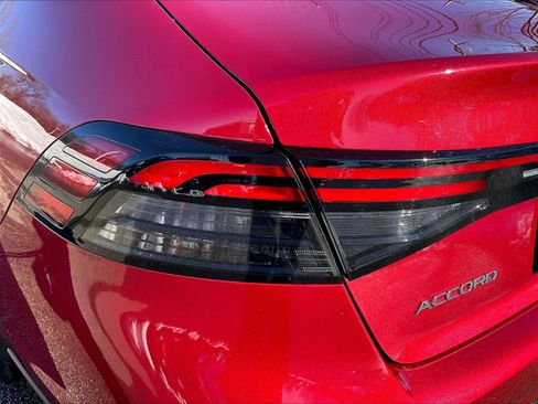 Certified 2023 Honda Accord EX image 32